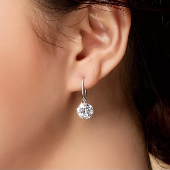 ¥ NEW S925 STERLING SILVER DIAMOND EARRINGS - Picture 4 of 5